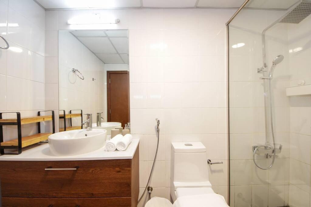 Rh- High-floor Splendor, 2-bedroom Gem In Downtown Apartment Dubai
