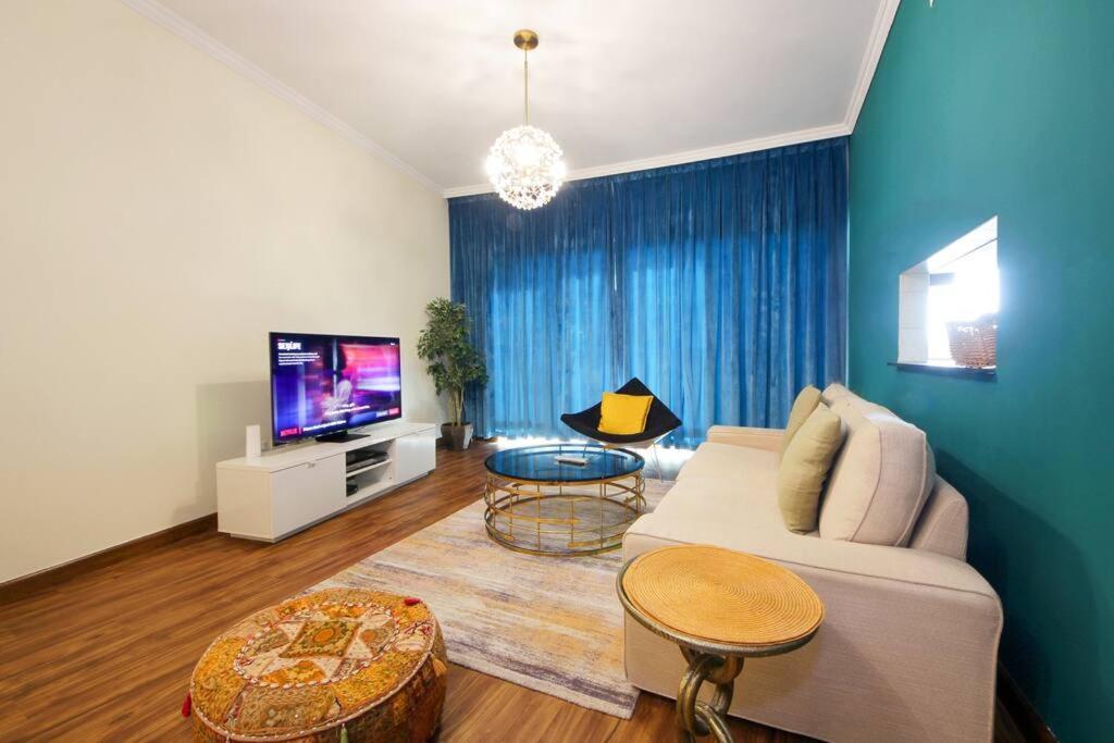 Rh- High-floor Splendor, 2-bedroom Gem In Downtown * Dubai