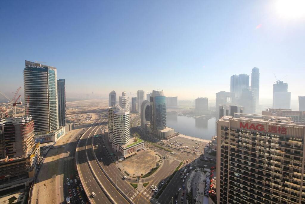 Apartment Rh- High-floor Splendor, 2-bedroom Gem In Downtown